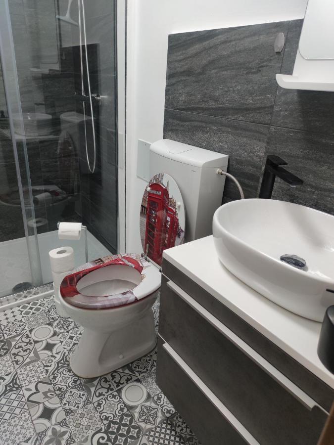 Apartman M&M'S Daire Karlovac Dış mekan fotoğraf